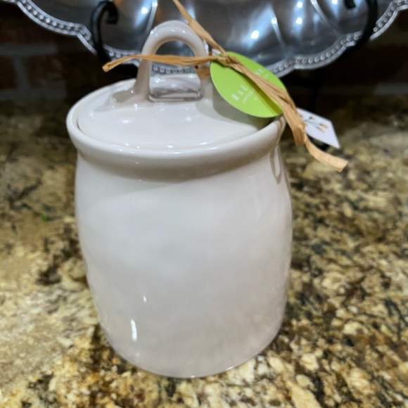 Rae Dunn Farmline Collection MOO cow canister  - Never used Brand new - Picture 8 of 13